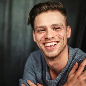 biography Connor Calland
